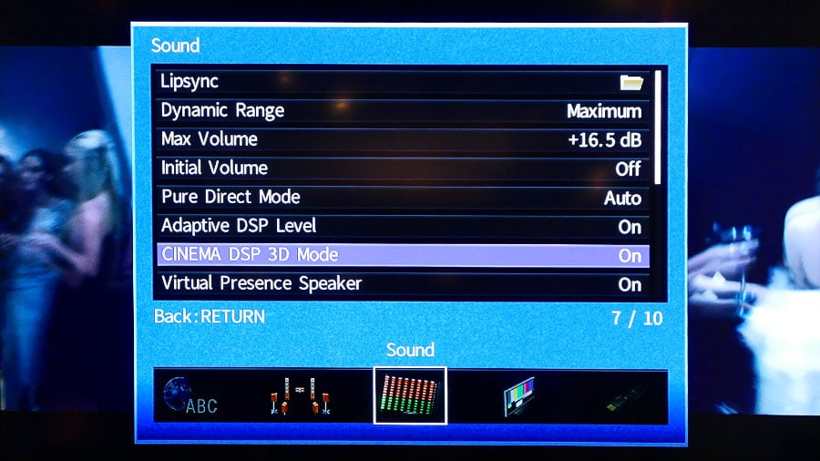 RX-A3060 是 Yamaha AVENTAGE 第 3 代的最高階合併機款，今次除了和上代 RXA-3050 一樣採用 9.2 聲道設計、支援 7.1.2 聲道輸出和 7.1.4 聲道解碼之外，同早前推出的頂級前級 CX-A5100 一樣，在 Dolby Atmos 的 3D 音效之上，還可以加上自家的 CINEMA DSP 音場處理，各種音場設定可以任意變換，到底實際效果係點？今次就同大家試一試。