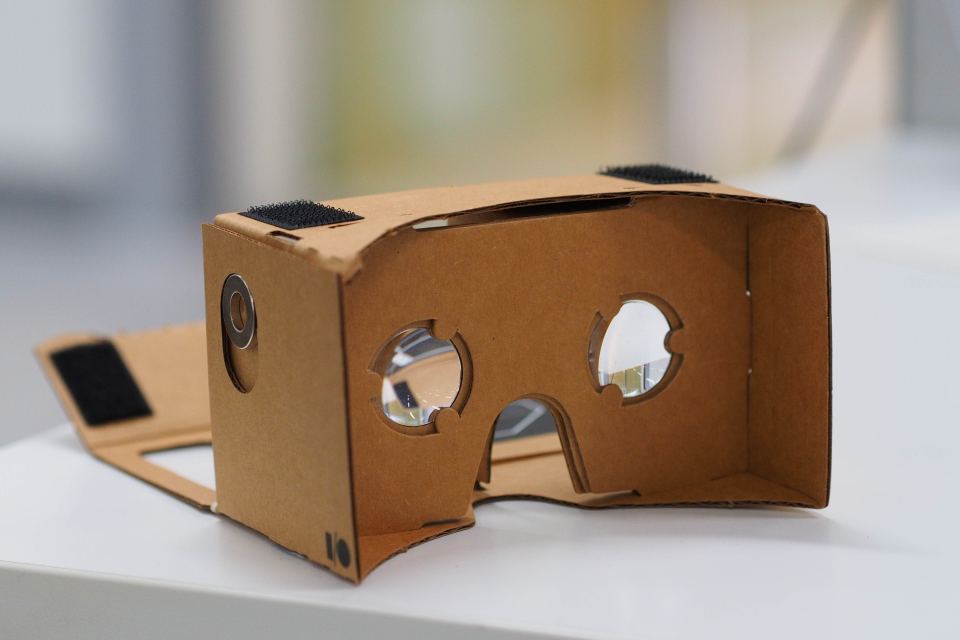 Google 全新 VR 眼鏡將於今年內推出