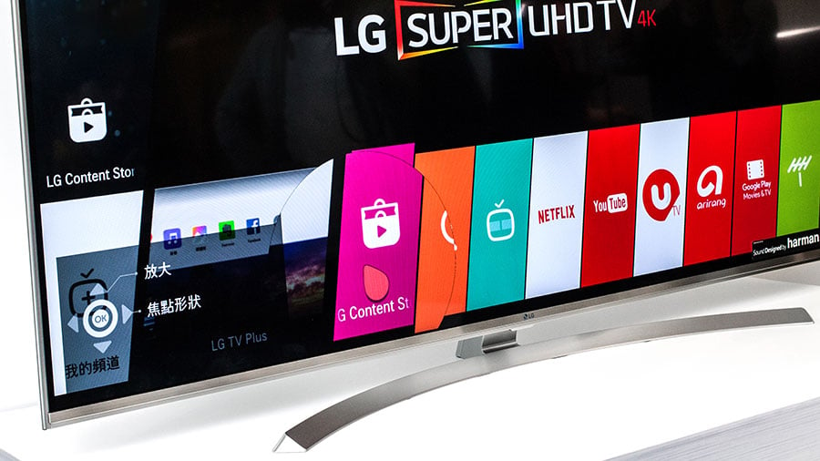 LG 一次過推出了 3 個中高階 Super UHD TV 系列，包括 UH9500、UH8500 及 UH7700，見到型號名的「UH」就知道是 4K 解像度，新機採用了 IPS 量子顯示技術、全新 webOS 3.0 智能系統。繼上年率先推出支援 HDR 的 OLED 電視 EG9650 之後，今次 2016 年的 3 個新系列亦全部支援 HDR，除了較為普及、要求較低的 HDR10之外，今次仲支援 Dolby Vision 這個較高要求的 HDR 規格，可以呈現畫面原本的高動態同光暗層次。