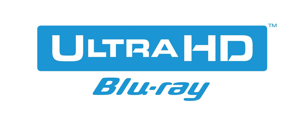 「UHD Blu-ray」是現時最新的影碟格式，可說是 Blu-ray 影碟的「進化版」，擁有更高的解像度、更好的聲畫質素。雖然暫時香港仍未有行貨的 UHD Blu-ray 影碟同播放機，不過相信今年內大家就有得玩，因為歐美、日本等地年初已經陸續推出。一直覺得買了 4K 電視但係冇 4K 片睇？UHD Blu-ray 將會成為 4K 電視的「最佳拍檔」，提供現時最好的聲畫享受。