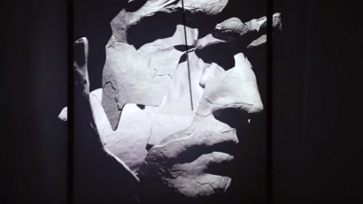 【音樂錄像】James Blake 新歌 MV 帶你穿梭燈光藝術裝置