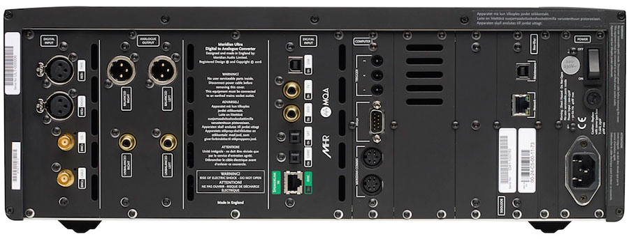 來自英國的音響品牌 Meridian 最新推出的旗艦 DAC「Ultra」定價高達 $15,000 英鎊（約 $168,000 港元）。十幾萬買部 DAC 普通用家梗係覺得癲，不過 Ultra 又的確集合了這家名廠的技術大成，除了支援 MQA 及 24bit/384kHz 的絕大部分 Hi-Res 音樂之外，電路、用料、設計都是現時頂尖之選。