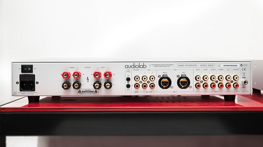 Audiolab 這個英國品牌，自從 1980 年代創立時推出的 8000A 合併擴音機開始，一直都是高性價比之選。今次推出的 8300CD CD 播放機和 8300A 合拼擴音機，除了加強了功能之外，線路亦經過重新設計，究竟這個新「組合」可以有點樣的表現？