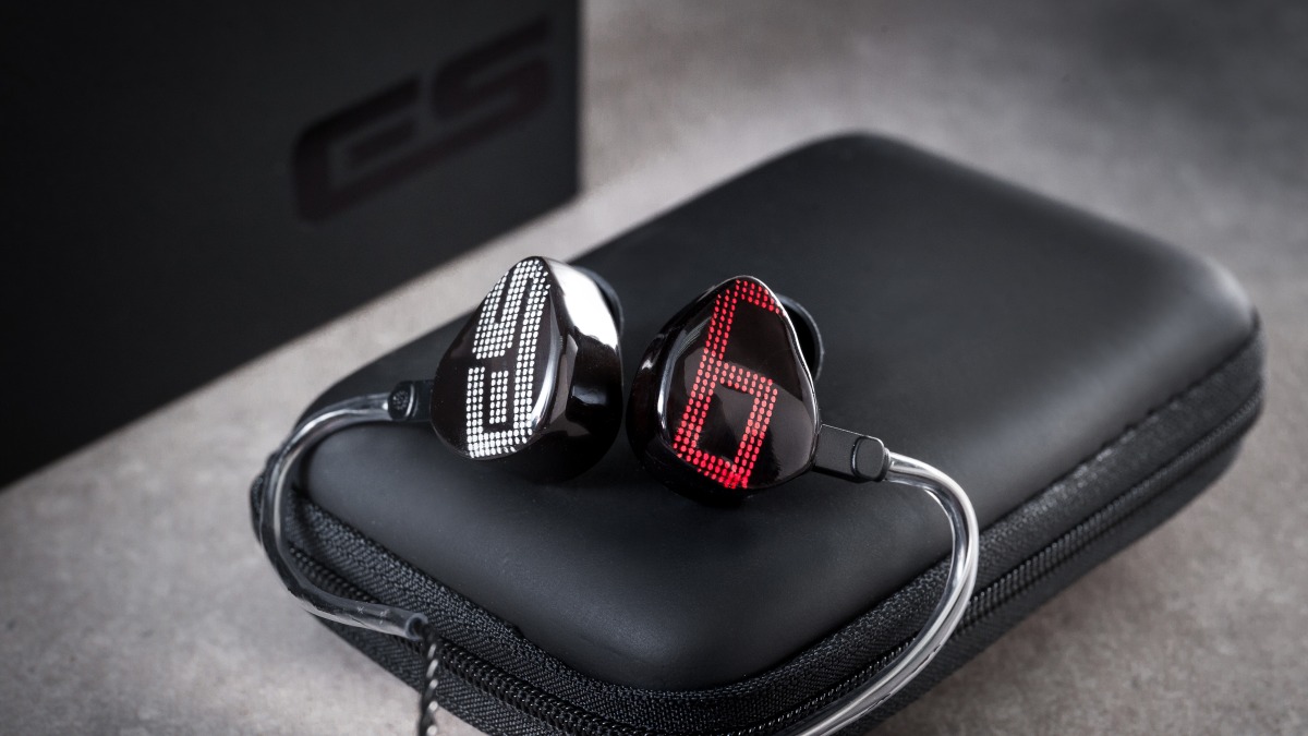 Earsonics イヤホン earsonics s em9 本日発売 フランスのメーカー Earsonics S-em9 FLAGSHIP 3ウェイ9ドライバーを体験せよ - イヤホン・ヘッドホン専門店e イヤホンのブログ