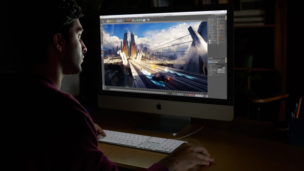 今年 WWDC 開發者大會上，Apple 幾乎把全部電腦產品更新，主要是把 MacBook、MacBook Pro、iMac 的處理器升級至 Intel 第 7 代 Kaby Lake，甚至連 MacBook Air 也作出小幅度的提升。但今次最令果迷感驚喜，一定是全新推出的 iMac Pro，有別於以往 iMac 只採用銀白色，今次改用太空灰機身，相當吸睛；而硬件規格非常強勁，能夠做到真正內外兼備。