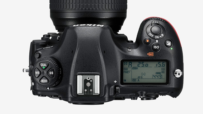 Nikon D850 正式公佈，$3,296.95 美元的售價可算是幾大的驚喜，換算港紙大約 $25,800。同當初預計要二萬尾、甚至三萬頭的價錢平了一截；同 Canon 5D IV 剛推出時差不多。今次 D850 像素提升到 4,570 萬，採用了與旗艦機 D5 一樣的 153 點對焦系統，如此高像素之下可以達到 7fps（加手柄及 EN-EL18b 電池更可達 9fps）的高速連拍，單睇呢幾樣規格已經幾強。不過 D850 的升級其實唔止呢幾樣，今次就同大家詳細分析一下比較重要的升級，睇下呢部高像素新機係咪值得入手？