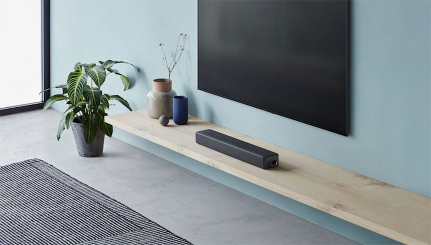 Sony 在上年推出了自家首款 Dolby Atmos Soundbar HT-ST5000，擁有 7.1.2 聲道設計，不過過萬的售價未必人人受落。想平一點享受到 3D 聲效嚟緊有新選擇，Sony 在今年 CES 上公佈了首款 3.1 聲道 Dolby Atmos Soundbar「HT-Z9F」，通過新的 Vertical Surround Engine 技術來獲得全方位 3D 聲效。