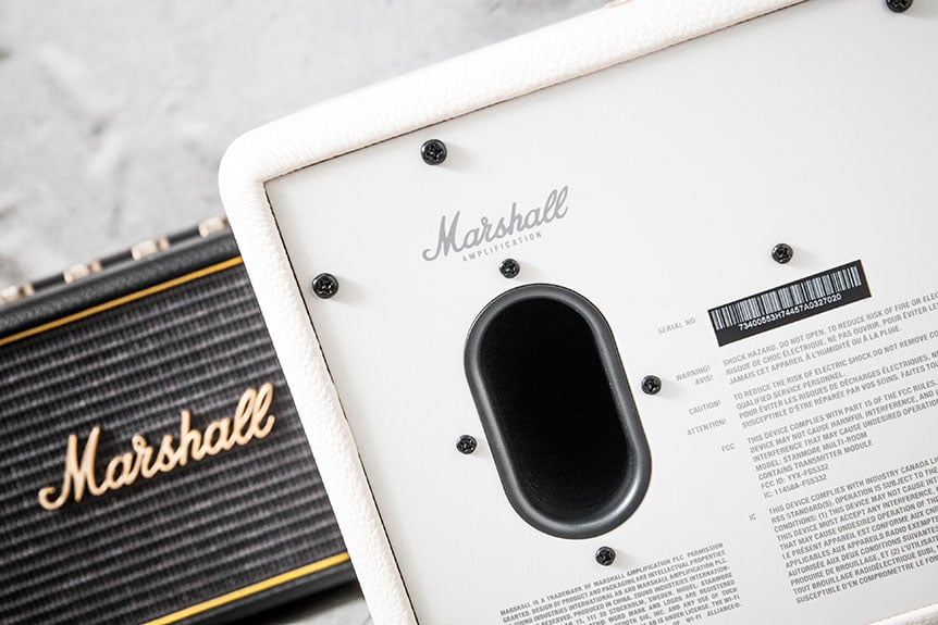 英國音響品牌 Marshall 的藍牙喇叭系列相信好多朋友都認得，仿如結他 Amp 的經典外形設計，加上不錯的音質，擁有唔少 fans。不過藍牙在連接性能和音質方面始終有一定限制，所以最近 Marshall 就將旗下喇叭系列大升級，推出自家的首個 Multi-Room 喇叭系列。今次借到手的 Acton Multi-Room 和 Stanmore Multi-Room 都內置 Wi-Fi，而且支援 Chromecast built-in、AirPlay 等多種音樂串流功能。究竟 Marshall 的 Multiroom 系統好唔好用？網絡連接有冇提升到音質？今次就詳細試吓。