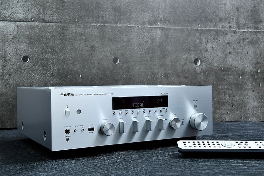 【評測】Yamaha R-N803：播歌、擴音二合一　兩聲道都玩到 YPAO 音場校正