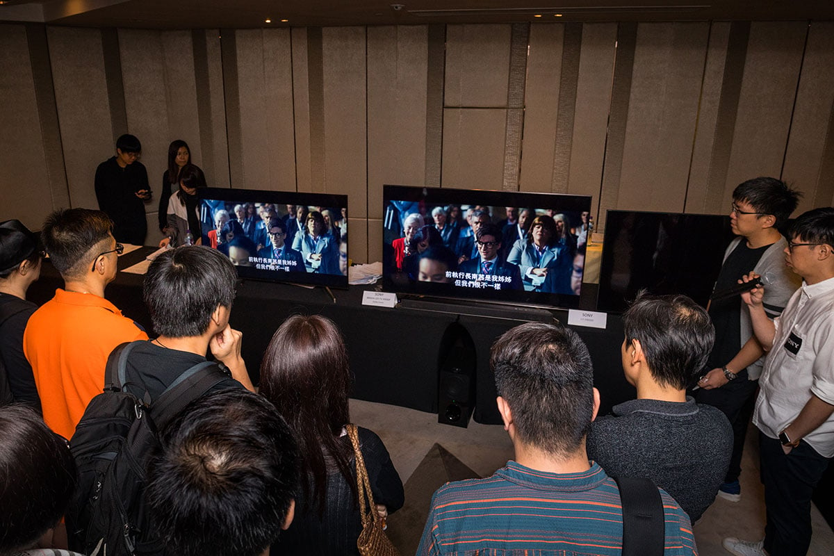 Sony 早前正式帶來了 2018 年最新 4K 電視系列，包括第二代 4K OLED 電視 A8F 以及高階 4K LED 電視系列 X9000F，配合最新的 Dolby Vision 韌體升級，可以帶來現時最頂級的 4K 畫面。早前 Sony 聯同 SPILL 就舉辦了新電視系列的體驗活動，讓參加的朋友可以近距離、以最貼近家居環境使用的畫面設定，仔細比較一下新電視在 X1 Extreme 處理器、Dolby Vision 以及 X-Motion Clarity 技術下帶來的畫質提升。同場還有 Sony 最新推出的 Dolby Atmos Soundbar 系列 HT-Z9F 及 HT-X9000F 的示範，聲效包圍感好多到場的朋友都力讚。