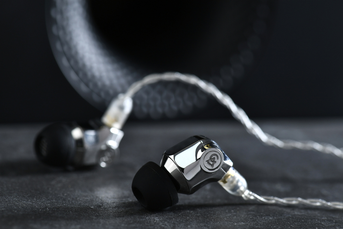 【評測】Campfire Audio Atlas：分析力比 Andromeda 更強