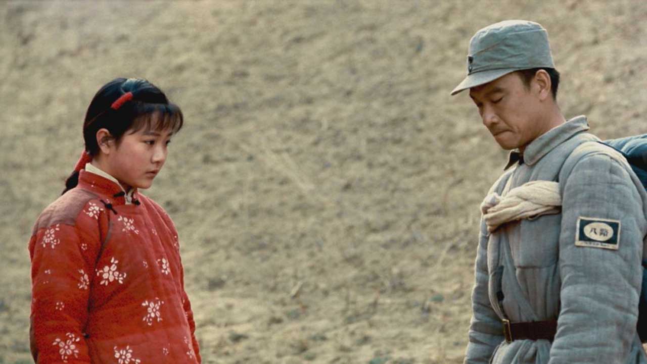 時代不同了，我們很難要求甚麼電影都要待大銀幕上放映才去看，事實上，筆者覺得這是因電影而異的，某些類型的作品實在不必執著一定要去戲院看，在家看影碟、在平板或手機上串流，也未必有礙我們欣賞。況且，都數碼年代了，家庭影院又那麼流行，在戲院愈來愈迷你的時候，誰敢說家裡觀影的效果就肯定不夠好？就看你願不願意花錢而已（也不一定天價）。