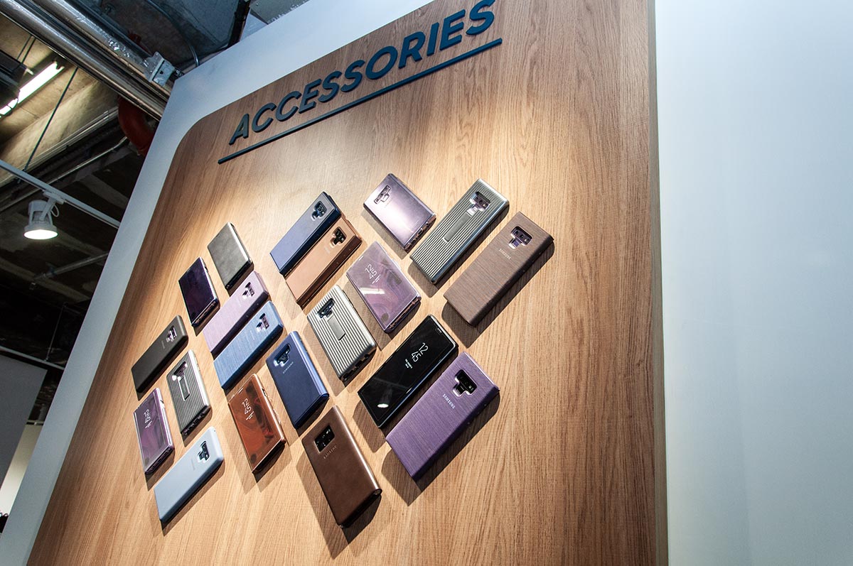 早前 Samsung 在美國紐約發佈了旗艦手機 Galaxy Note 9，今日（23/8）正式登陸香港並公開售價和發售日期。為了讓大家可以率先試玩到 Galaxy Note 9，Samsung 特別於銅鑼灣開設全港首間 Pop-up Samsung Café 限定店。