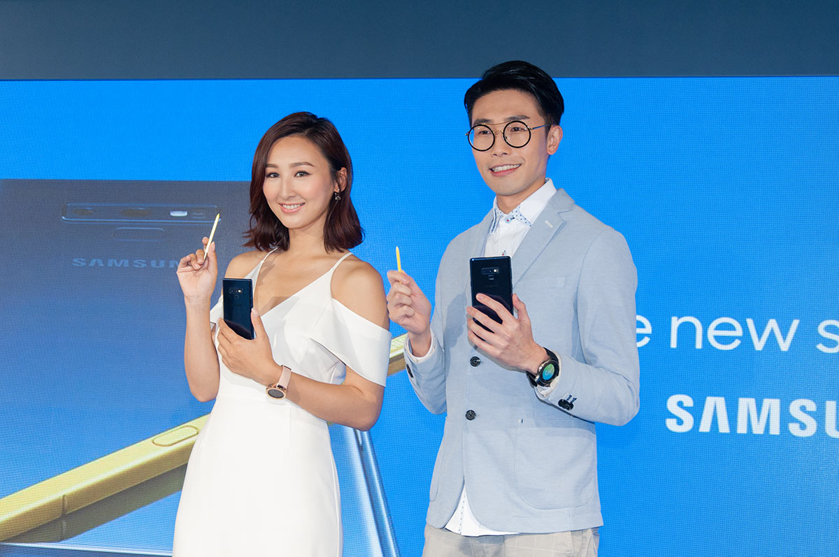 早前 Samsung 在美國紐約發佈了旗艦手機 Galaxy Note 9，今日（23/8）正式登陸香港並公開售價和發售日期。為了讓大家可以率先試玩到 Galaxy Note 9，Samsung 特別於銅鑼灣開設全港首間 Pop-up Samsung Café 限定店。