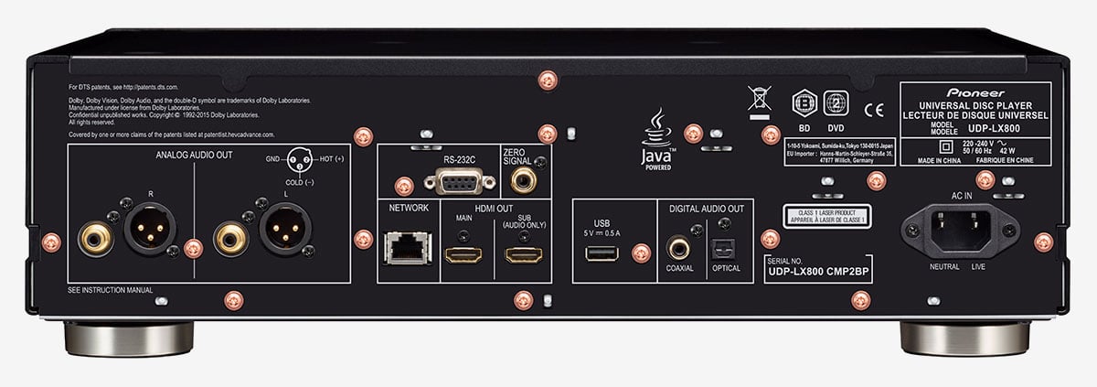 唔似得影音介面主要已經被 HDMI「一統天下」，音樂傳輸方面仍有好幾種主流選擇，而「同軸」（Coaxial）就是其中一款主要的數碼介面。不過唔講可能唔知，原來同軸線材由 1880 年至今已經發明超過一百年，不過以往多數用响長距離通訊、電台同電視台網絡、仲有上網連接等等，當然數碼音訊傳輸都係後期主要用途之一，而且仲可以支援高達 24bit/192kHz 的 Hi-Res 音樂！