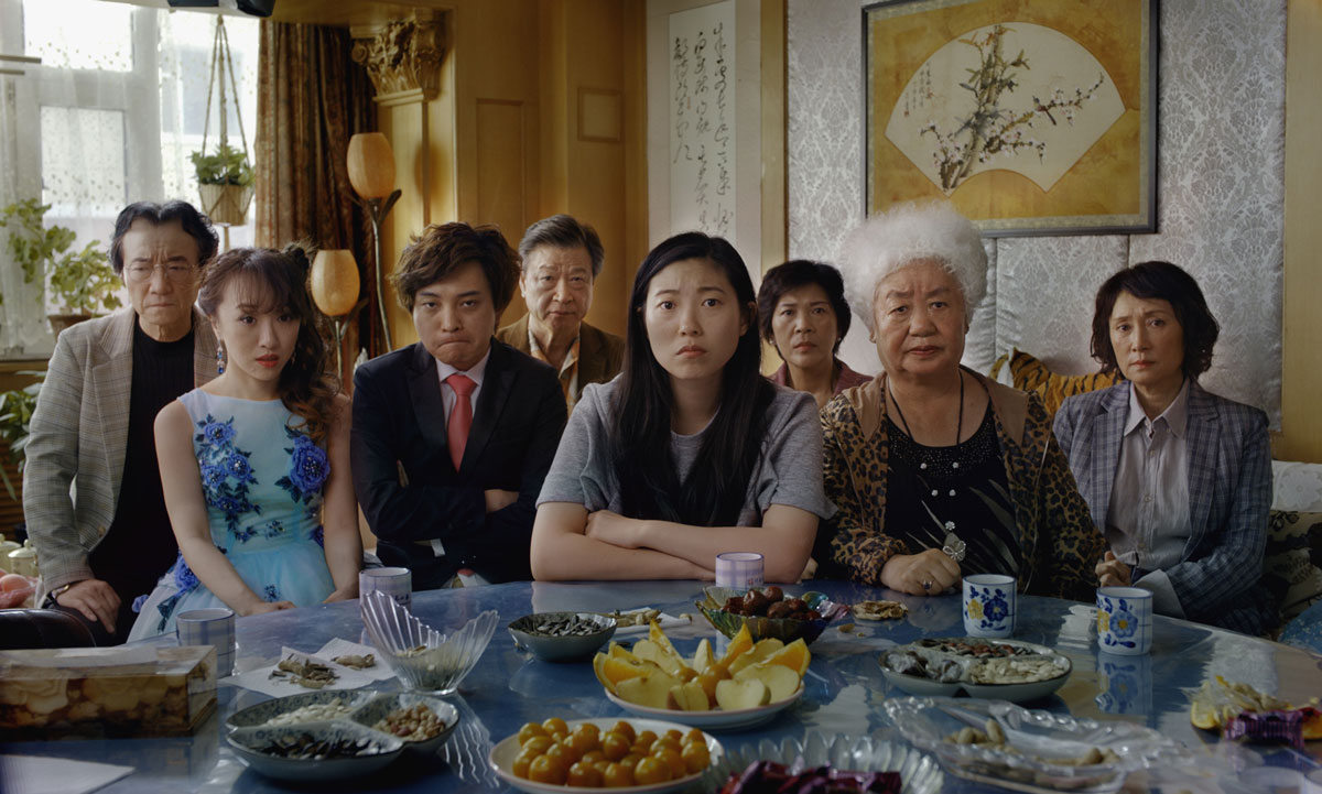 亞洲電影節來到第 16 屆了，也肯定是最「艱難」的一屆。策展團隊仍相信，電影不只是娛樂，還可以啟發思考、振奮士氣，讓人能在暗黑之中找到光茫。更何況，這些年來，亞洲電影節已漸漸成為獨立電影人的重要平台，誇張一點說，已有點像香港版的「辛丹斯電影節」（Sundance Film Festival）了。當近年香港國際電影節的港產新片也寥寥可數的時候，亞洲電影節卻成為很多本土出品的首映重地，讓我們能暫且鬆一口氣：原來今年都仲有啲吸引嘅香港電影喎！
當然，說得上是「亞洲電影節」，絕對不只有香港電影，還有來自中、台、日、韓、印度、泰國等地的優秀作品，我們就數數今屆亞洲電影節有何吸引之處吧。