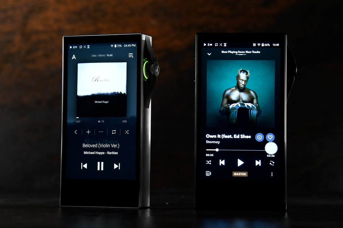 自 2012 年 Astell&Kern 推出首款產品之後，成功令 DAP 市場加速增長。不知不覺間，品牌已成立 7 年，設計團隊想出一個點子，把 Astell&Kern 的起點（First Starting）和現在（Present）結合起來，所以新推出的 SA700 以初代經典作 AK120 為設計藍本，仿效昔日的旋鈕紅圈造型，新機就在音量旋鈕上加入 LED 發光環，單是外形已很搶眼，而且規格也絕不失禮。