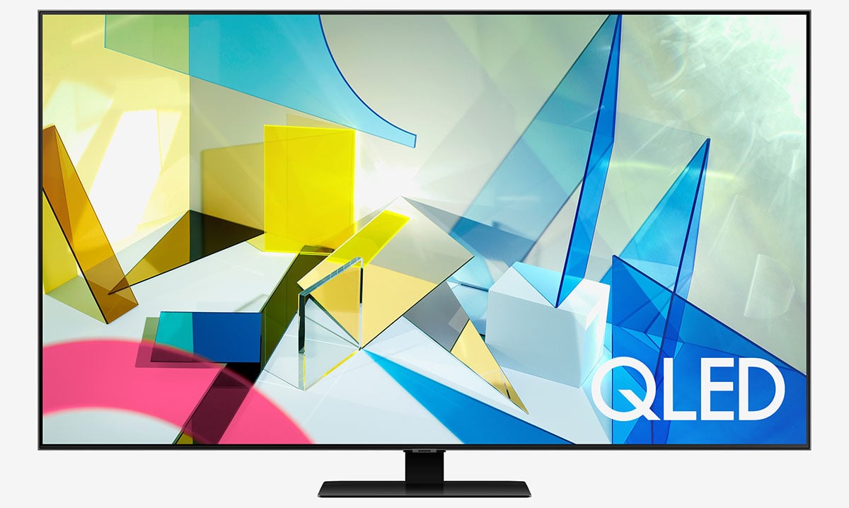 Samsung 今年在香港帶來了兩個 8K 電視系列 Q950TS 以及 Q800T，前者是頂級旗艦，99% 屏佔比視覺效果驚人，價錢都同樣驚人；後者雖然仍比同尺寸 4K 要貴一點，不過已經算是價錢比較相宜的 8K 選擇。而高階 4K QLED 電視和上年一樣有 4 個系列，主力升級處理器以及聲效技術。最特別是 Life Style 系列，The Frame 4.0「畫框」電視升級了 4K QLED 面板之外，The Sero 旋轉可橫可直的設計專門對應投映手機畫面而設，兩個系列都適合有「特別需求」的用家。