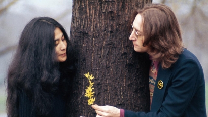 John Lennon 與小野洋子的私人攝影師　Bob Gruen 捕捉搖滾名人的親密瞬間