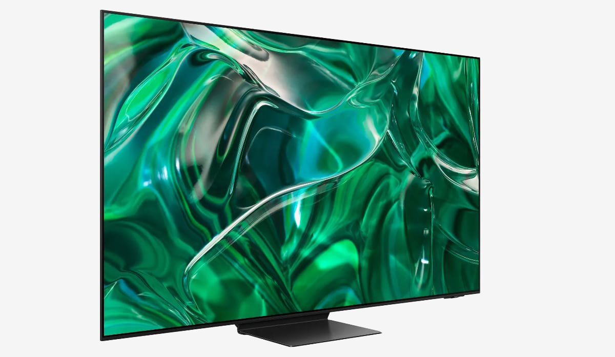 今年的美國 CES 2023 消費電子展終於完全復常，展會上最矚目的是依然電視和電腦產品，繼上年的 QD-OLED 新技術之後，今年各大品牌都主力將 OLED 的亮度進一步提升，讓日光之下的觀影體驗更好。另外也有不少具創意的新技術，包括支援無線影音傳輸的電視、支援高達 21 聲道的 Soundbar 等等，相當吸引。