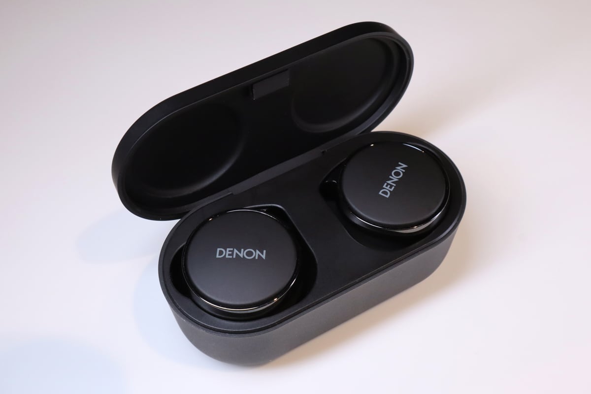 Denon 推出全新 PerL 系列真無線耳機，分別有 PerL Pro 和 PerL，兩款均引入 Masimo 自適應聲學技術，自主測量和適應用家聽覺，創建你獨特的聽力檔案，提供真正定制的個人化聲音。