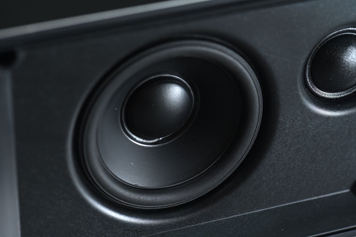 英國 Naim Audio 推出的 Mu-so 系列網絡串流喇叭，集音質、設計和功能於一身，自從推出以來一直都相當受歡迎，可算是音響名廠推出家用一體式喇叭早期最成功的例子之一。今次借到手測試的第二代 Mu-so、Mu-so Qb 在前作之上性能進一步提升，音質、功能都更強，今次就詳細測試一下它們的表現，也會比較一下 Mu-so 和 Mu-so Qb 之間的分別，以及應該如何選擇。