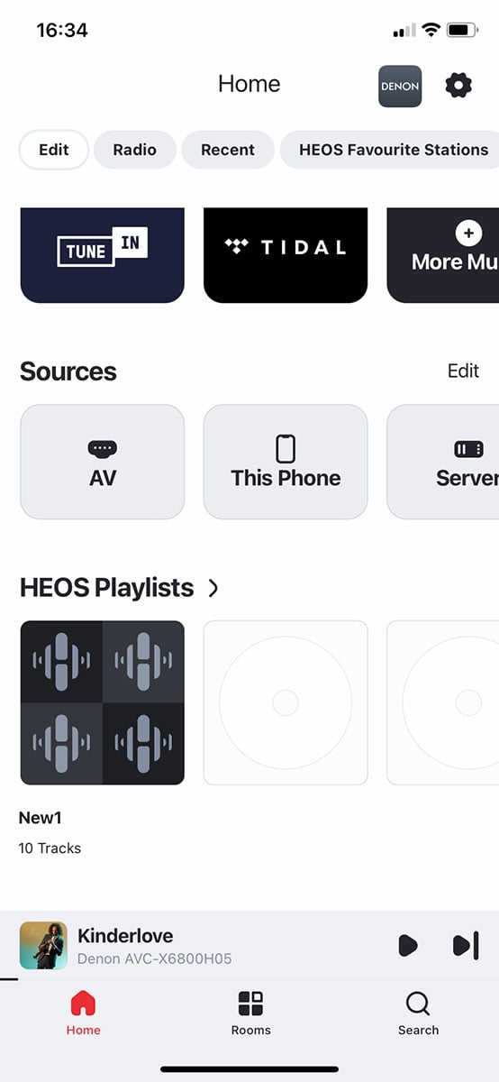 現時不少影音器材都加入了網絡音樂串流功能，各大品牌大多都有自家的串流系統，Denon 和 Marantz 一系列 AV 擴音機、兩聲道擴音機和播放器、Denon Home 網絡喇叭等配備的 HEOS 可算是其中一個最熱門的音樂串流系統。而最近配套的 HEOS App 就迎來了一次大更新，除了介面更簡潔美觀之外也更易用，Denon 和 Marantz 的用家都同樣受惠。