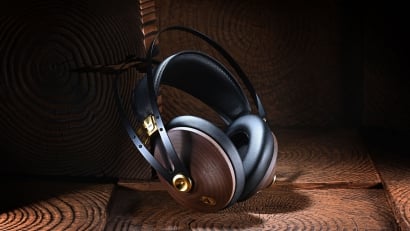 【評測】Meze Audio 99 Classics 2nd Gen：十年淬鍊的原木新經典