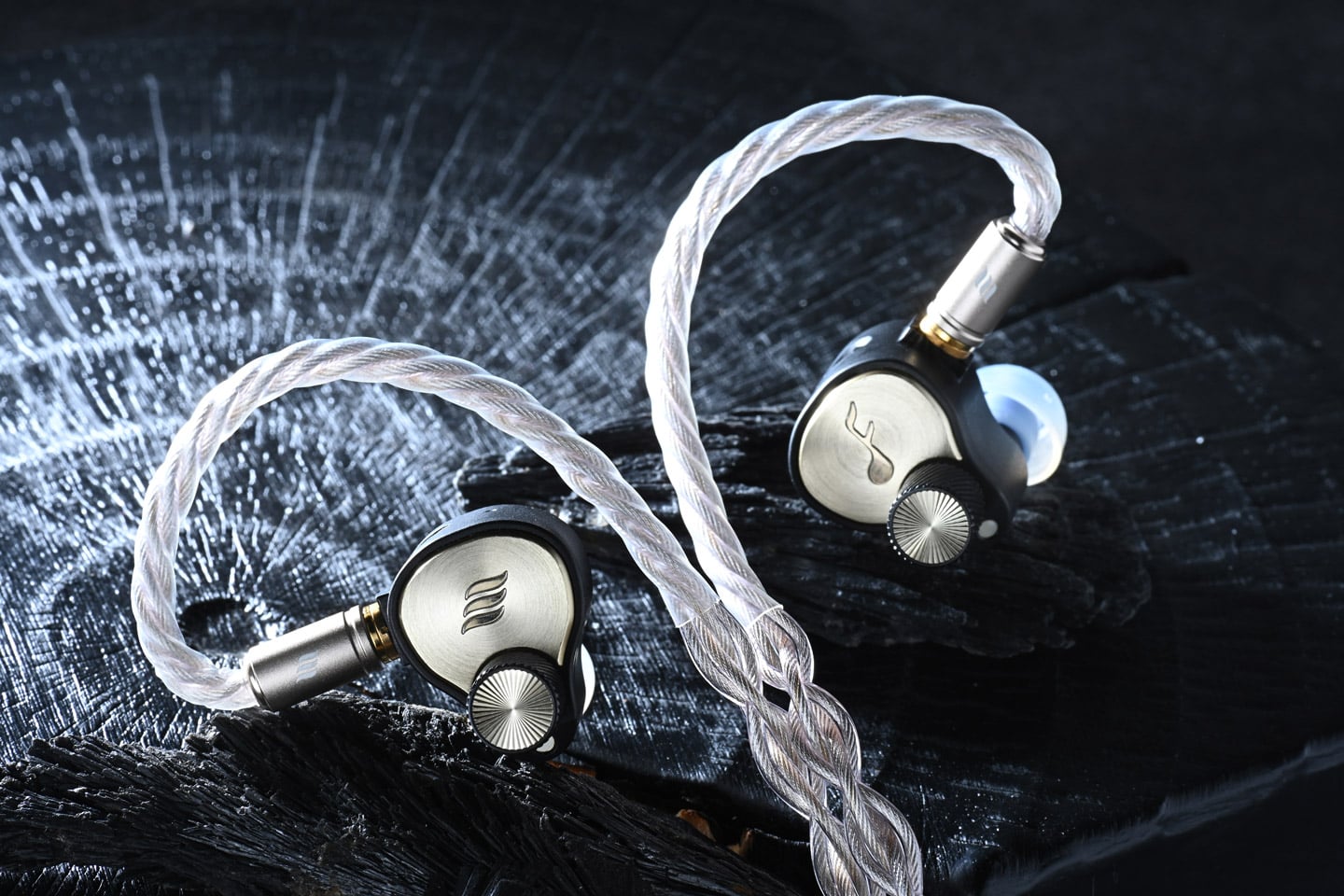 【評測】Effect Audio × FATFreq Grand Maestro Anniversary Founders’ Edition：體驗八種聲音風格　重新定義旗艦級耳機