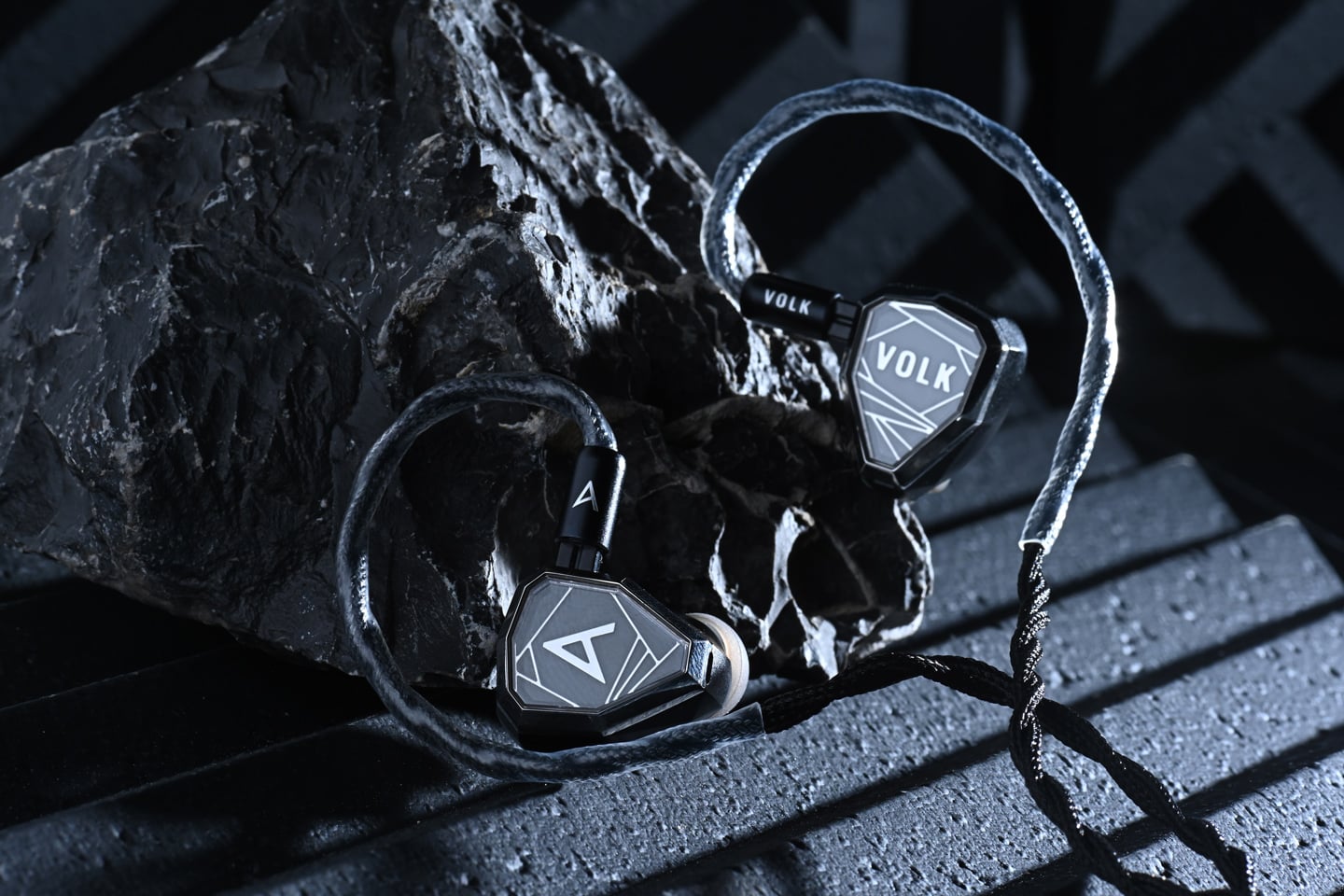 【評測】Astell&Kern × Volk Audio Stella：品牌協同放大 AK DAP 音質魅力