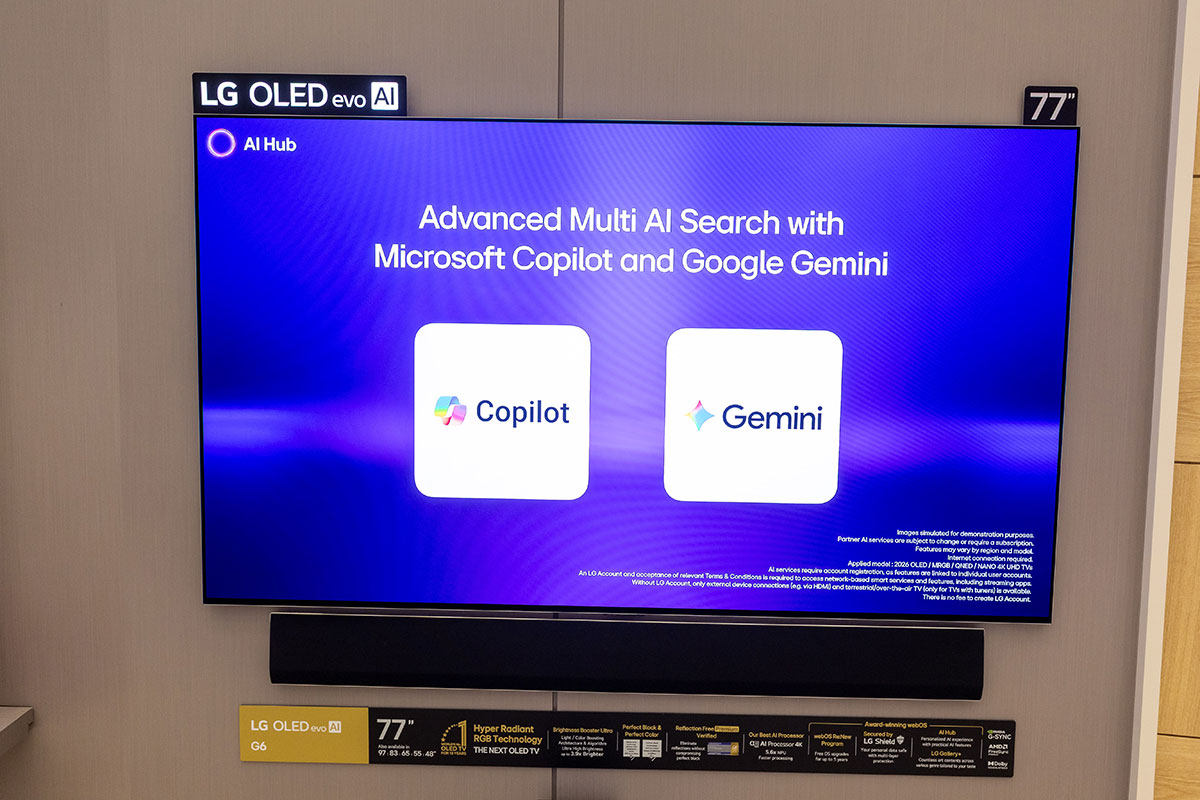 LG 剛剛發佈的 2026 年全新影音系列,以「雙線發展」打造出市場上最完整的 RGB 電視組合,不論是採用 4-Stack Tandem 結構、亮度急升近 4 倍的旗艦 OLED evo G6,還是色域全面覆蓋三大專業標準的 Micro RGB evo LCD 電視 MRGB95,都將畫質推向新高峰。而在聲音方面,首度亮相的 LG Sound Suite 模組化音響系統更首度搭載 Dolby Atmos FlexConnect 技術,打破傳統家庭影院的「皇帝位」迷思,讓用家在香港特有的不規則客廳中,也能實現最靈活、最精準的 3D 聲效配置。而為了讓香港的媒體能更深入了解新一代的產品技術,LG 舉辦了一次首爾的 Media Tour,讓我們深入韓國 LG Display、LG Electronics 的大本營,親身體驗一下今年新系列的聲畫進化。